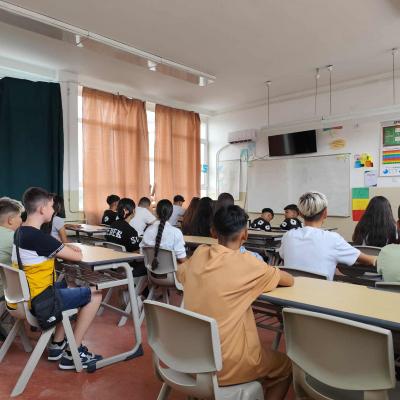 Georg Sugarev School New Tbales 7 Chairs